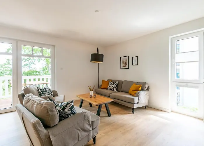 Strandvilla Meeresblick 06 *